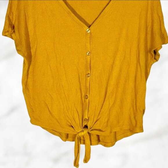 Pink Rose Mustard Yellow‎ Waffle Knit Short Sleeve Button Down Tie Top Size M - Picture 3 of 9